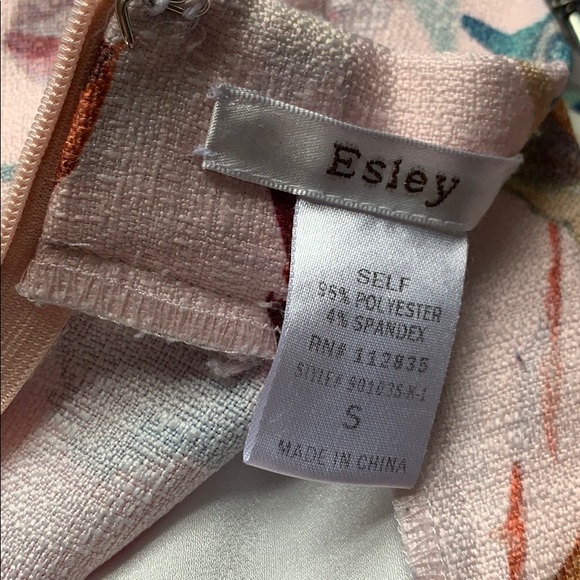 Esley Floral skirt Pink size Small - Picture 6 of 6